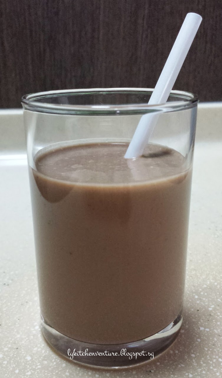 LY's Kitchen Ventures Nutella PeanutButter Banana Smoothie